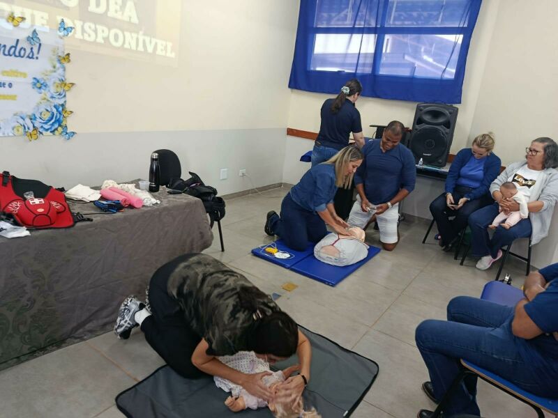 Imagem ilustrativa da matéria Educação reforça segurança nas escolas com capacitação em primeiros socorros em Cassilândia